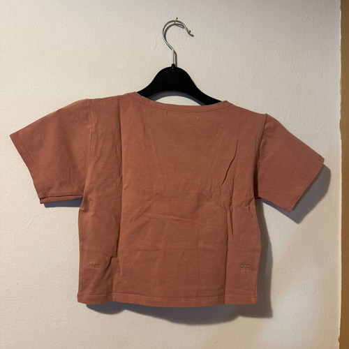 Pink short sleeve t-shirt like new, size M from Pull&Bear