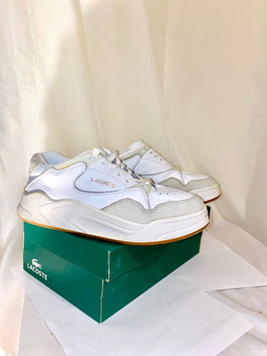 Lacoste women's sneakers used, size 37, leather with suede details