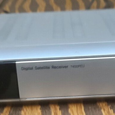 PremiumW 7400PEU digital satellite receiver used