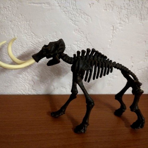 3D DINOSAUR PLASTIC CONSTRUCTION *Mammoth*.