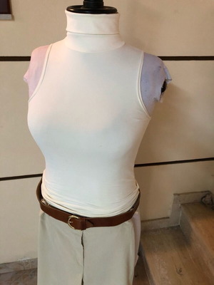Badila turtleneck top and Madlen shorts set like new with belt gift
