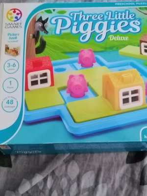 Three Little Piggies Smart Games like new