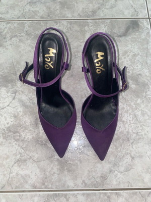 Μωβ γόβες Moyo νούμερο 37, σαν καινούργιες, made in Greece