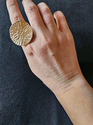 Feux gold ring used, adjustable