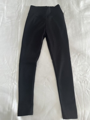 Black leggings for winter like new