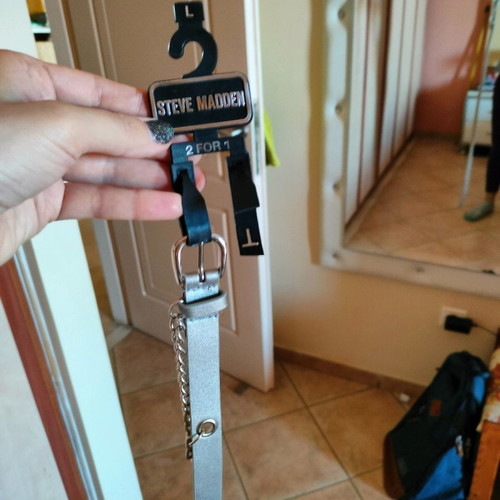 Steven Madden belt new, silver