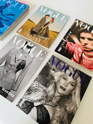 Vogue Greece 2022 σετ 10 τεύχη σαν καινούργιο