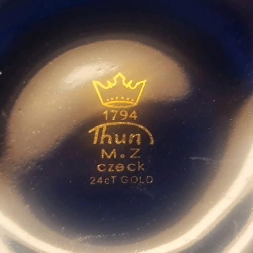 Vintage porcelain decorative item like new, Thun with 24ct gold