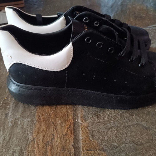 Casual shoes like new, size 43, black and white