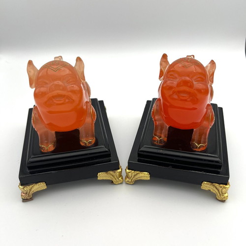 Vintage Feng Shui amber honey Murano-style pig figurines pair