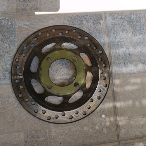 Innova brake disc like new for Honda Innova 125 carburetor