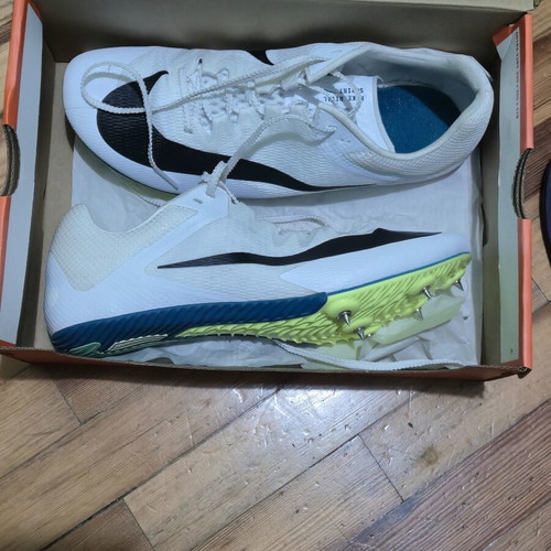 Nike Rival Sprint Spikes like new, white and green, includes bag and tools