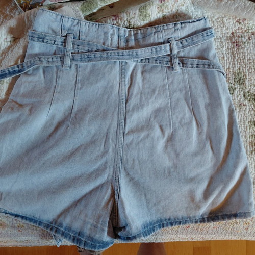 Bershka High-Waist Paperbag Denim Shorts Like New, Size 38 with Free Top