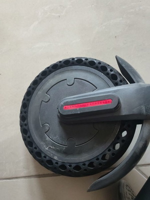 Scooter used with unused wheels and charger