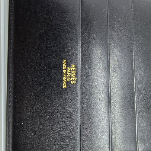 Hermes vintage wallet in like new condition, soft fine leather