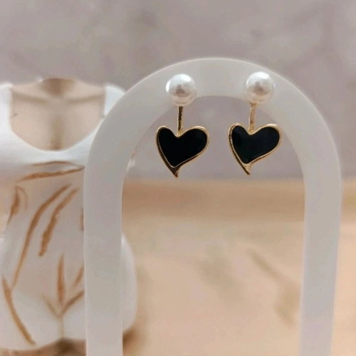 Heart earrings with pearl new, black and gold