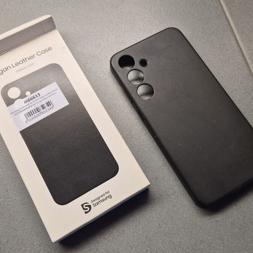 Samsung Galaxy S24+ Vegan Leather case used, genuine leather