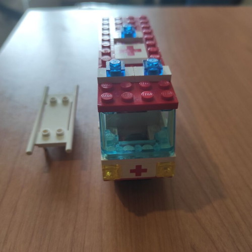 Lego LEGOLAND 6688 used, with wear, missing figures and instructions
