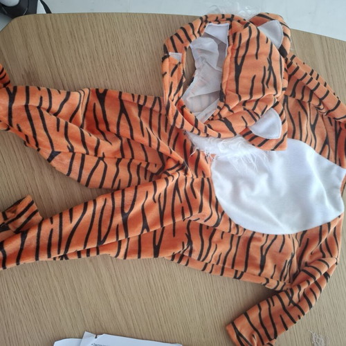 Tiger costume for baby like new