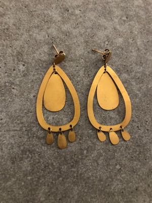 Σκουλαρίκια boho style σαν καινούργια, χρυσαφί χρώμα