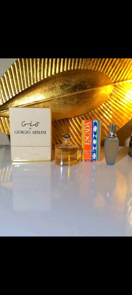 ARMANI ESCADA