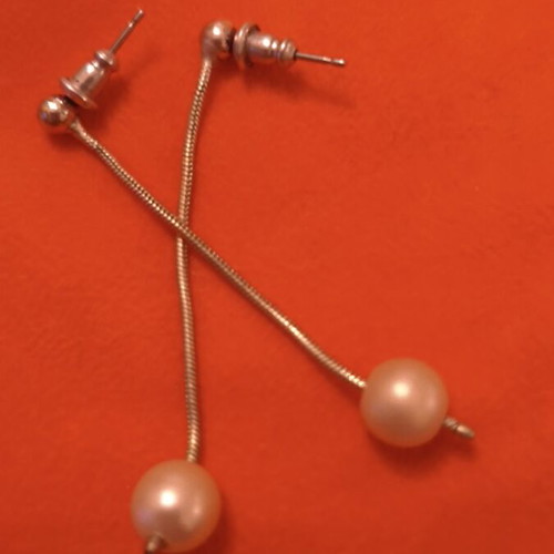 Earrings used, long with white imitation pearls and silver snake chain