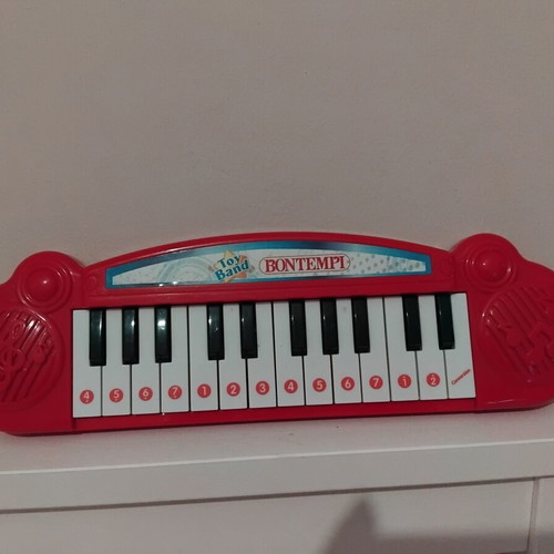 Bontempi Toy Band children's electronic piano like new, red