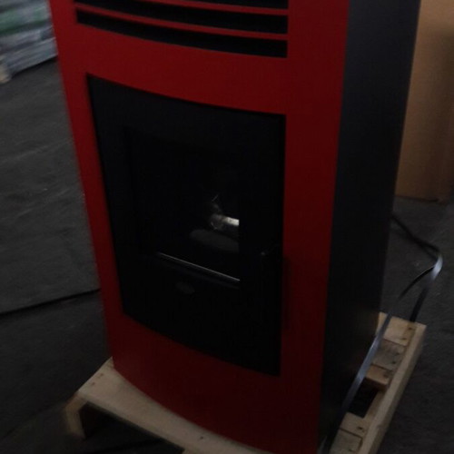 Eva Calor Linda 13kw Italian pellet stove new, red