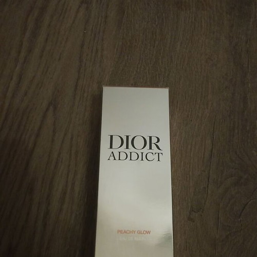 Dior Addict Peachy Glow perfume 100 ml new