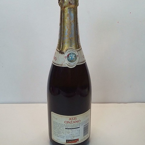 Asti Cinzano 1757 sparkling wine new, sealed bottle