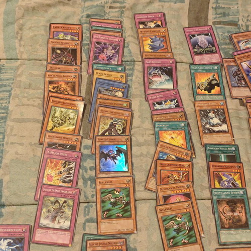 Κάρτες Yu-Gi-Oh, πακέτο 80