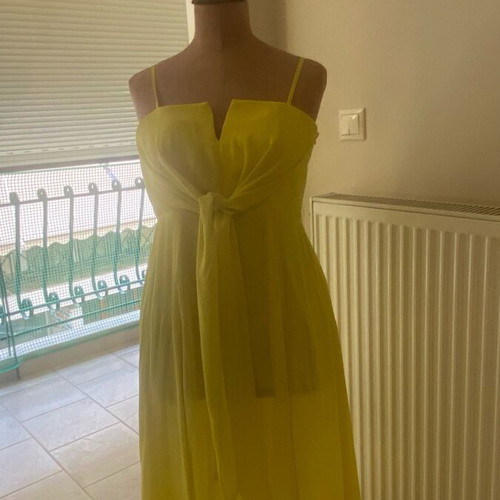 BSB evening dress yellow like new, size L