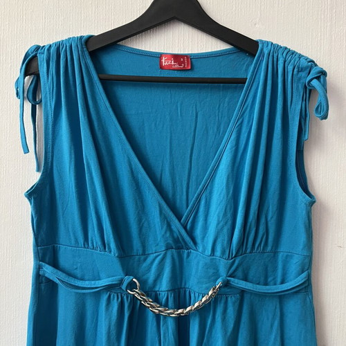 Blouse size L used, blue