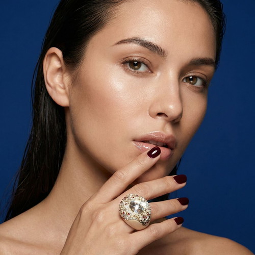 Swarovski Atmosphere Cocktail Cream Resin Ring Like New