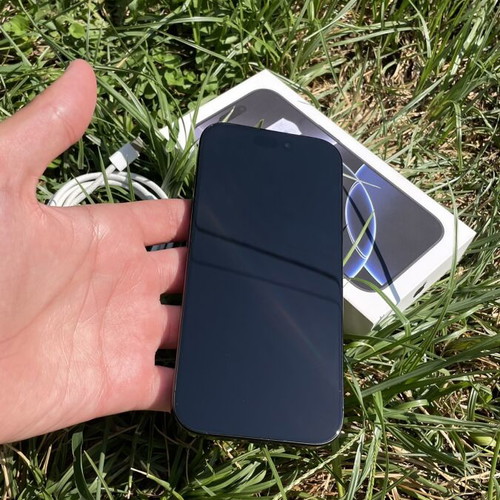 iPhone 16 Pro 512GB, mint condition