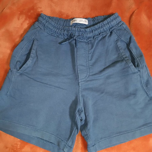 Shorts bermudas used for boy 8 years old, pack of 4