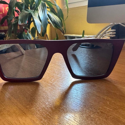 Blue Planet Eco Eyewear wooden sunglasses new, unisex, beige and purple
