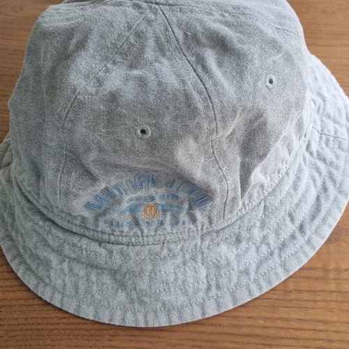 Nautica women's hat like new, size S, gray