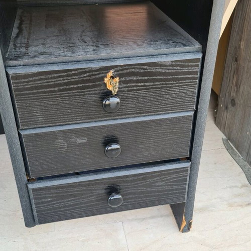 Black desk used with 3 side drawers
