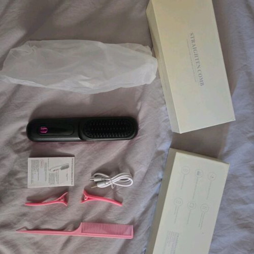 Straightening comb new, rechargeable with case and charger