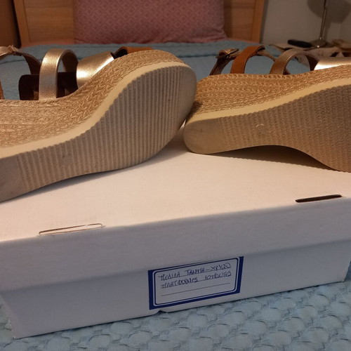Carvel women's platform sandals size 36, like new, genuine leather