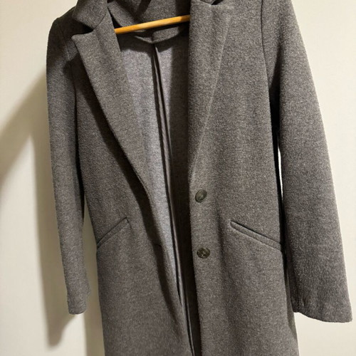Zara coat like new, soft and warm, size XS