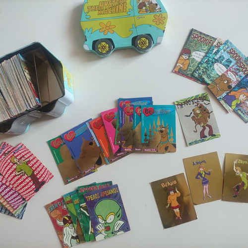 Scooby-Doo card collection used, 225 cards with DeAgostini collectible truck