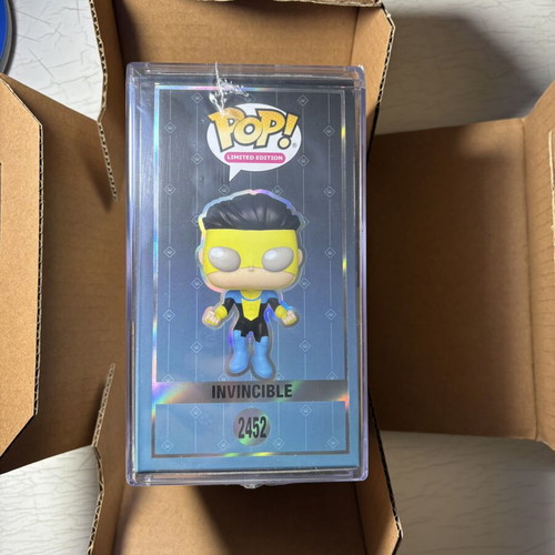 Funko Pop! Invincible Floating 2026 Summer Convention Exclusive new