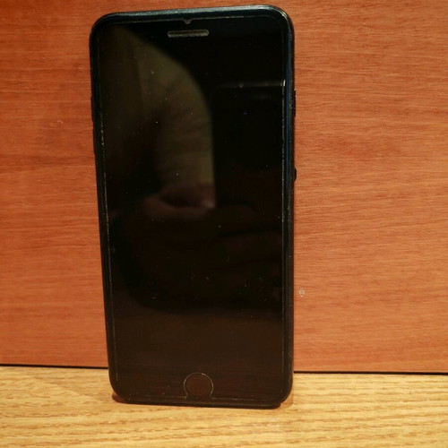 iPhone 7 Plus 32GB used, black, battery needs replacement