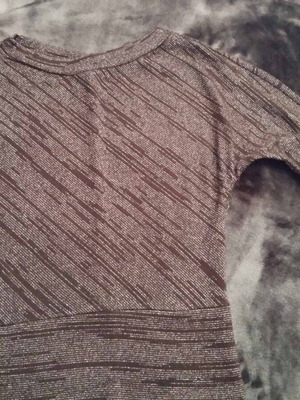Blouse with shiny silver-brown knit like new, size S