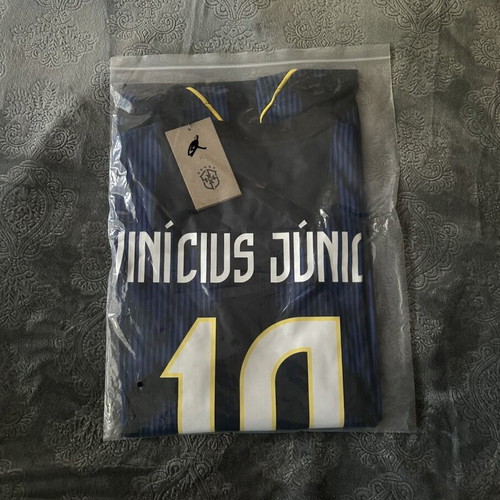 Vini Jr Football Jersey new, authentic