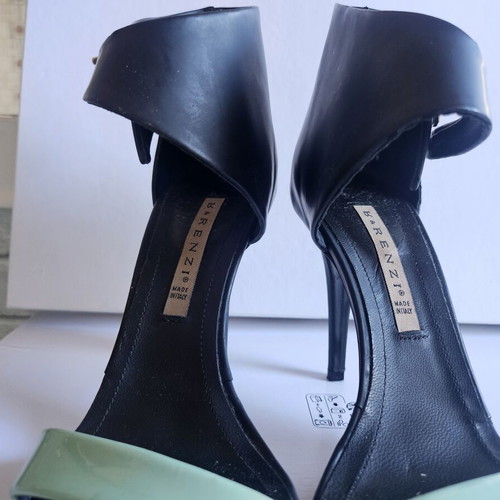 Renzo&Renzi sandal in genuine leather, black and turquoise