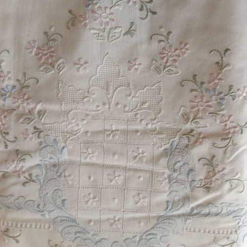 Handmade top bed sheet with 2 pillowcases new