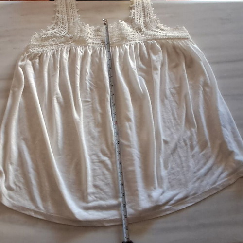 Gap linen tank top like new, white, size M